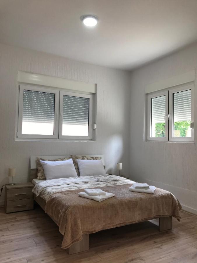 Apartman Studio Milojkovic Golubac Extérieur photo